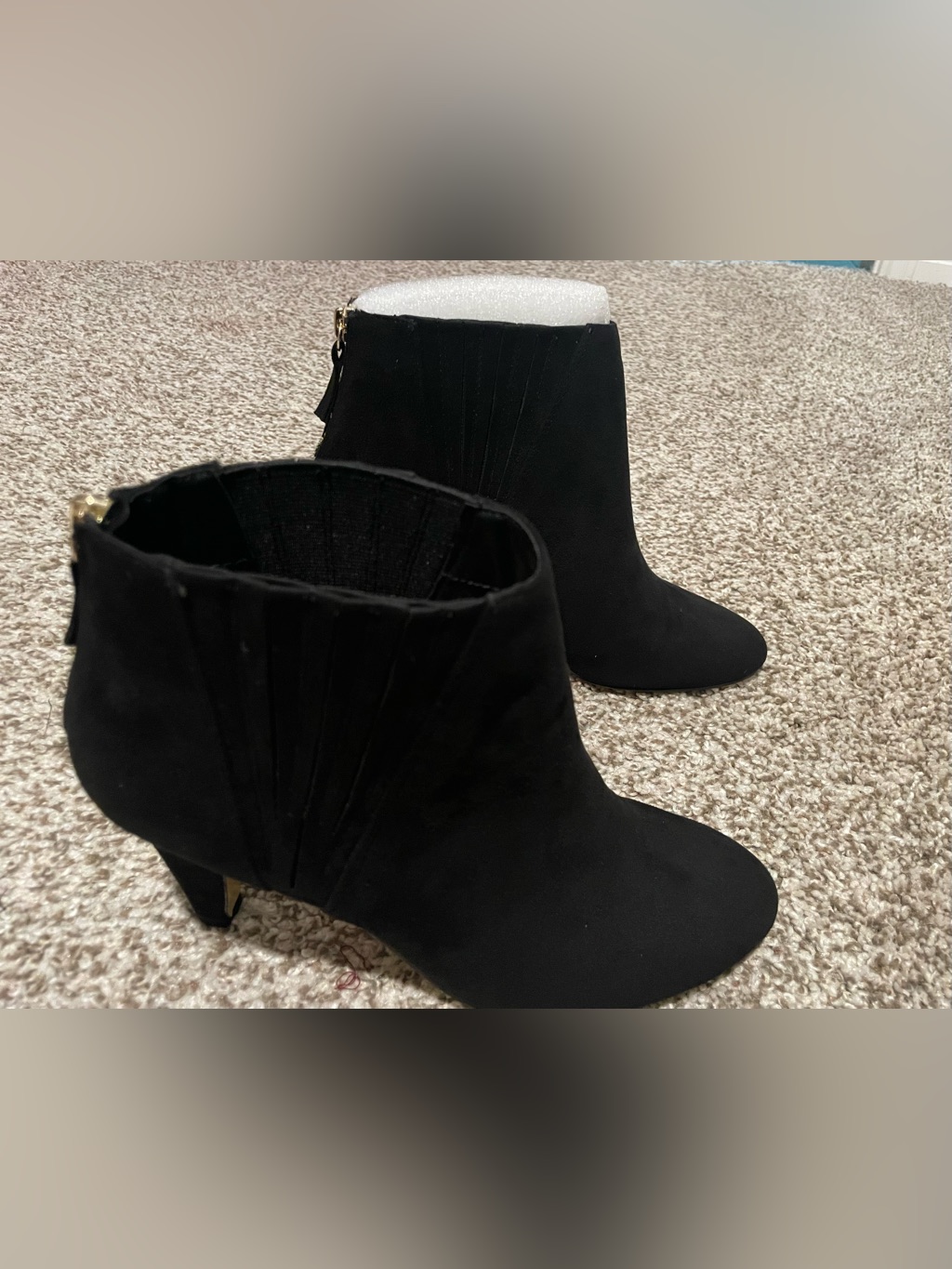New Bella Vita Black Suede Ankle Booties With Low Heel